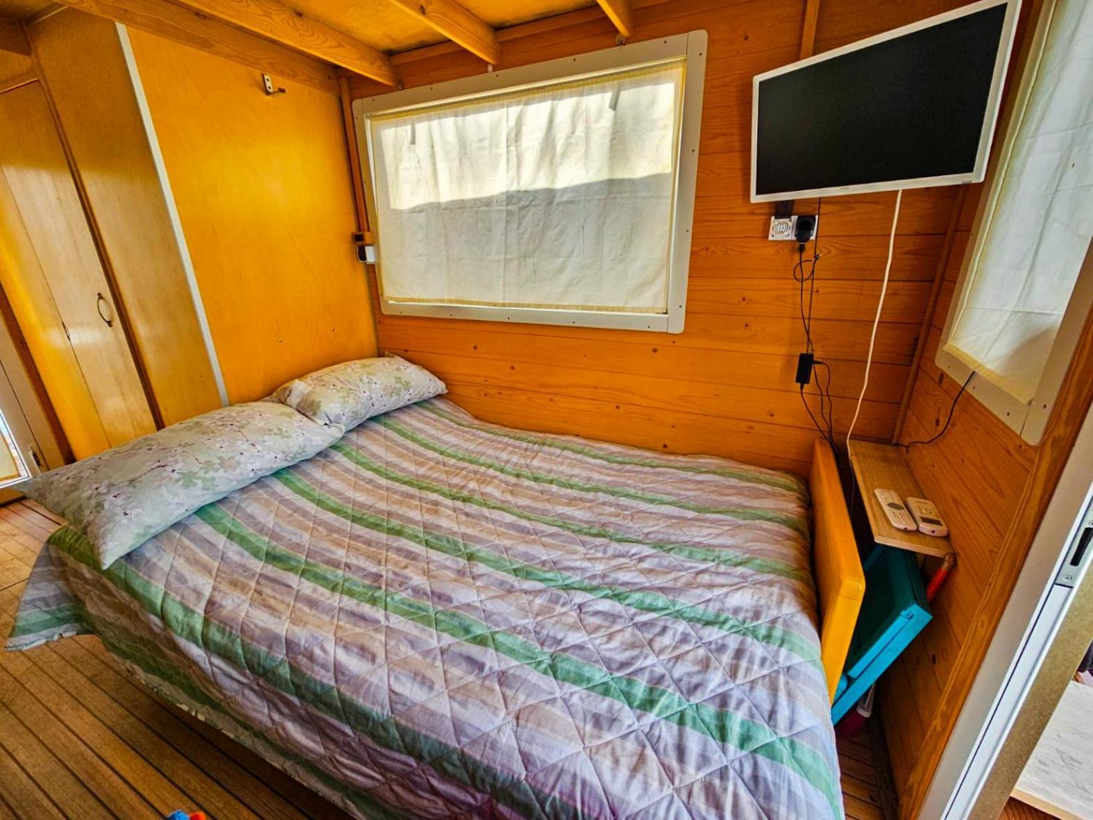 Filipp'S House Boat Hotel อาลเกโร ภายนอก รูปภาพ